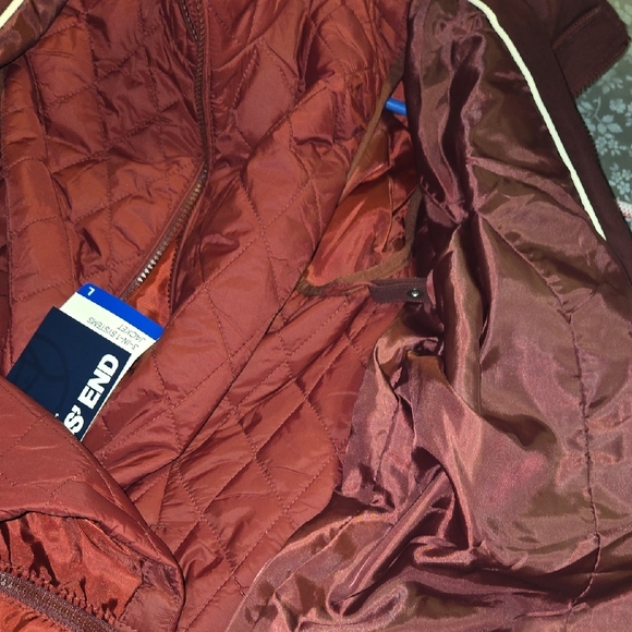 Lands' End Women's Burgundy Puffer Coat - Picture 15 of 15